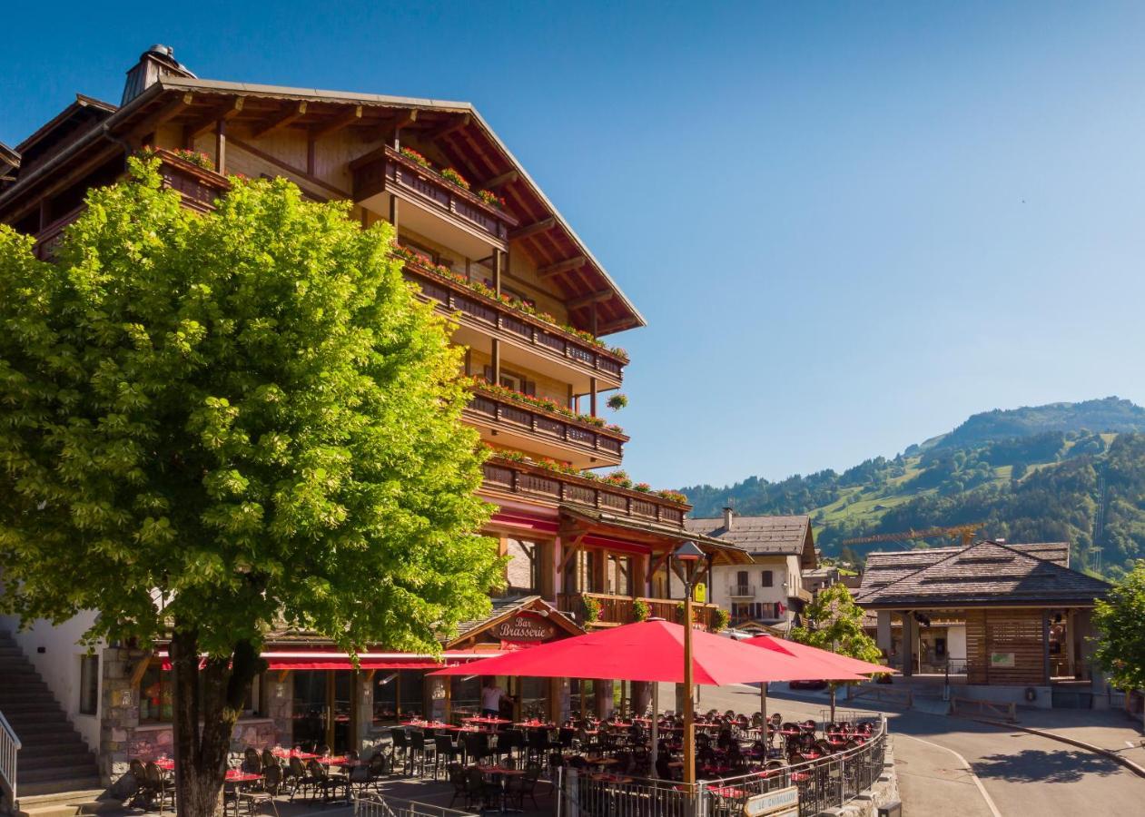 ホテル Logis La Croix-Saint-Maurice ル・グラン・ボルナン エクステリア 写真