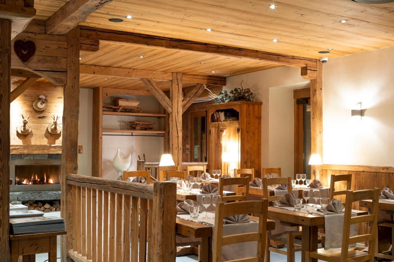 ホテル Logis La Croix-Saint-Maurice ル・グラン・ボルナン エクステリア 写真